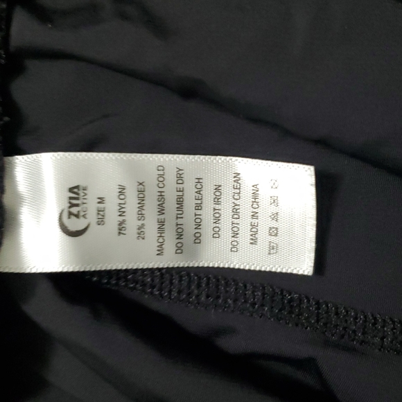 pants - Picture 2 of 2